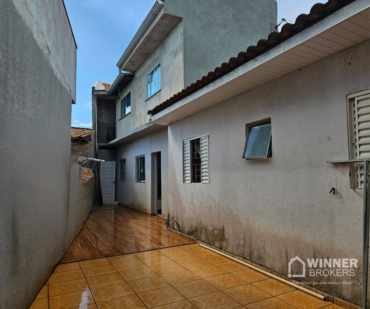 Casa à venda com 4 quartos, 110m² - Foto 5