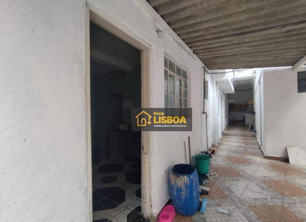 Casa à venda e aluguel com 4 quartos, 180m² - Foto 7