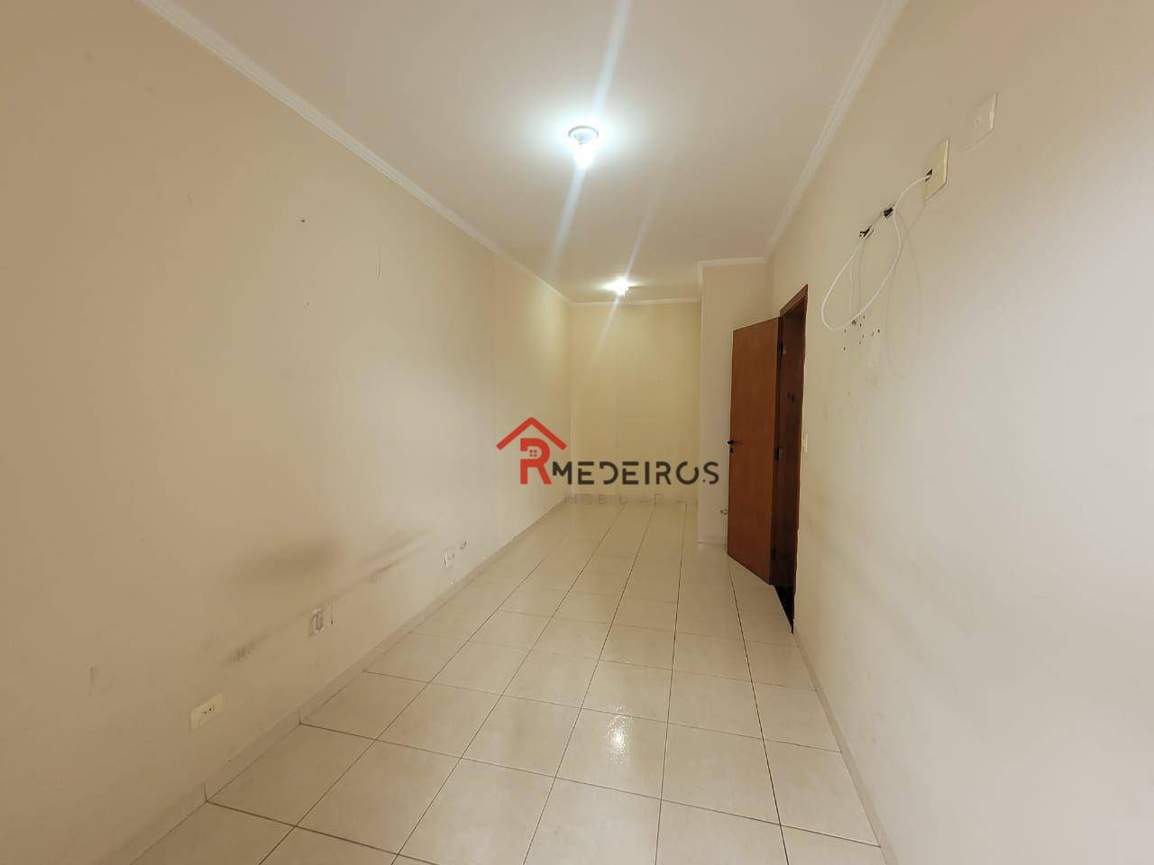 Apartamento à venda com 1 quarto, 56m² - Foto 11