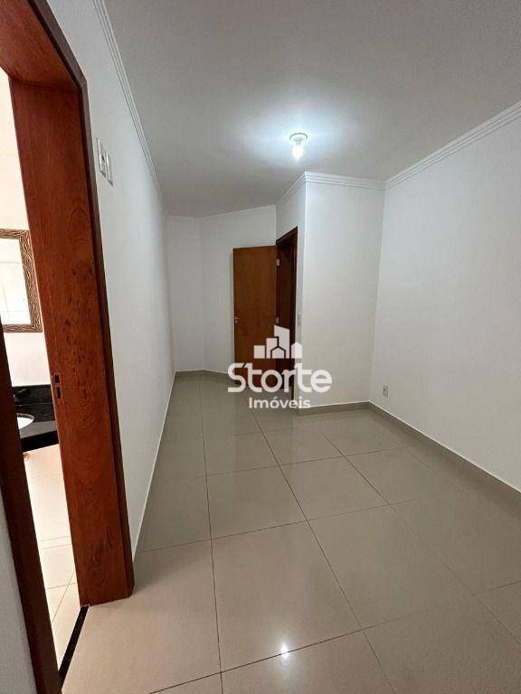 Apartamento à venda com 2 quartos, 54m² - Foto 3