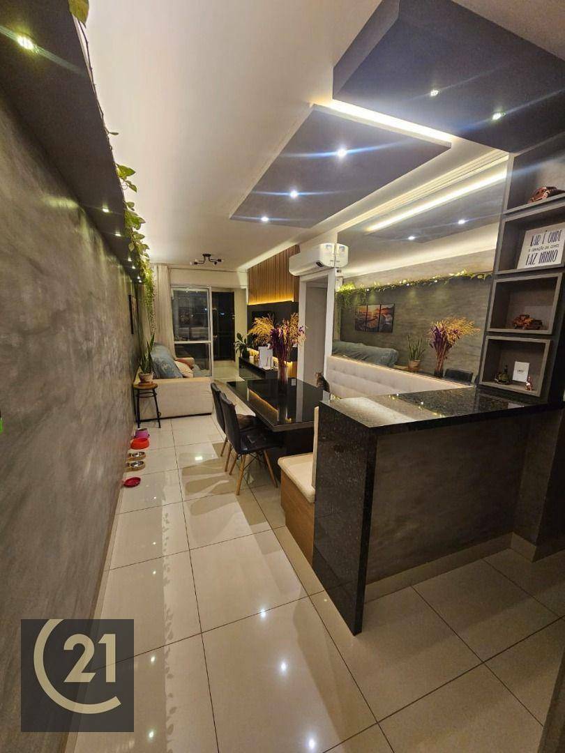 Apartamento à venda com 2 quartos, 67m² - Foto 6