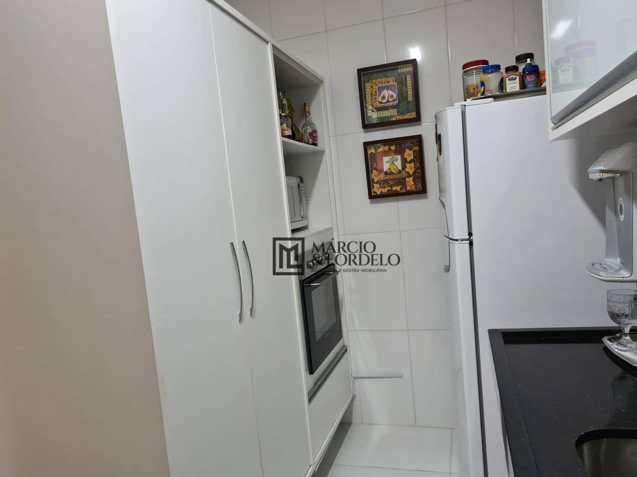 Apartamento à venda com 3 quartos, 118m² - Foto 3