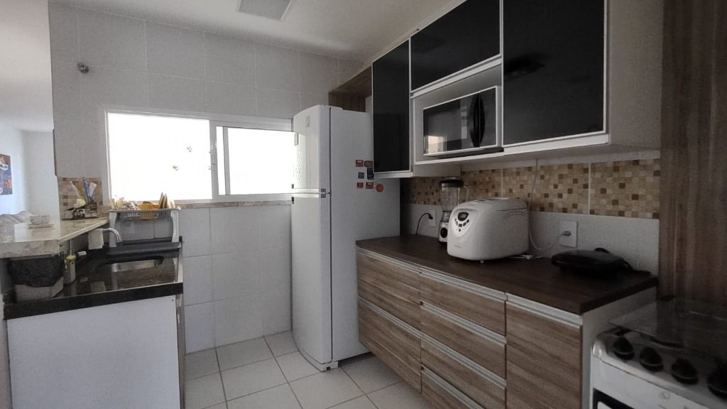 Casa à venda com 3 quartos, 106m² - Foto 6