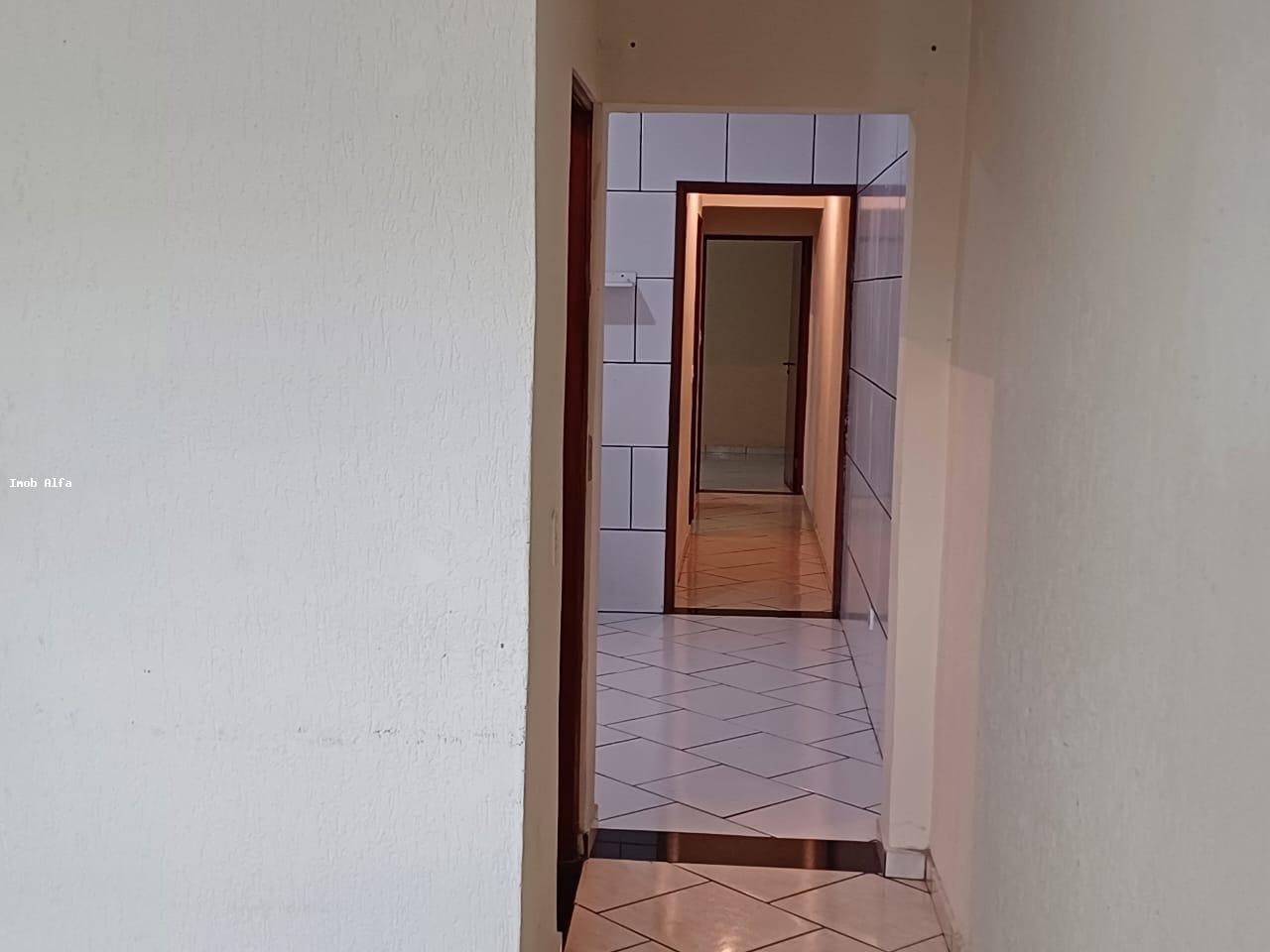 Casa à venda com 2 quartos, 150m² - Foto 3