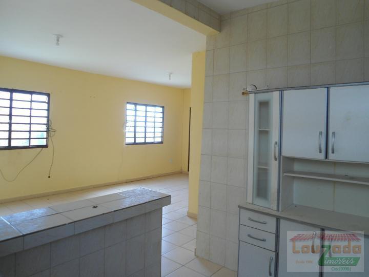 Casa à venda com 2 quartos, 180m² - Foto 5