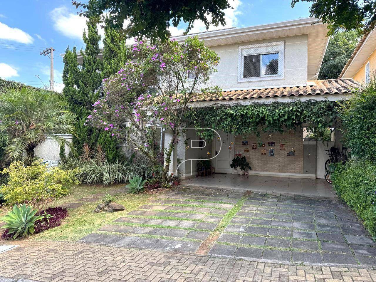 Casa de Condomínio à venda com 5 quartos, 227m² - Foto 1