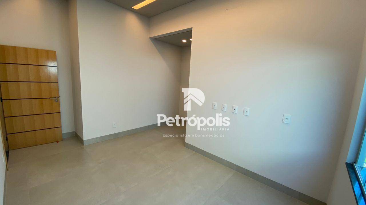 Casa à venda com 4 quartos, 196m² - Foto 7