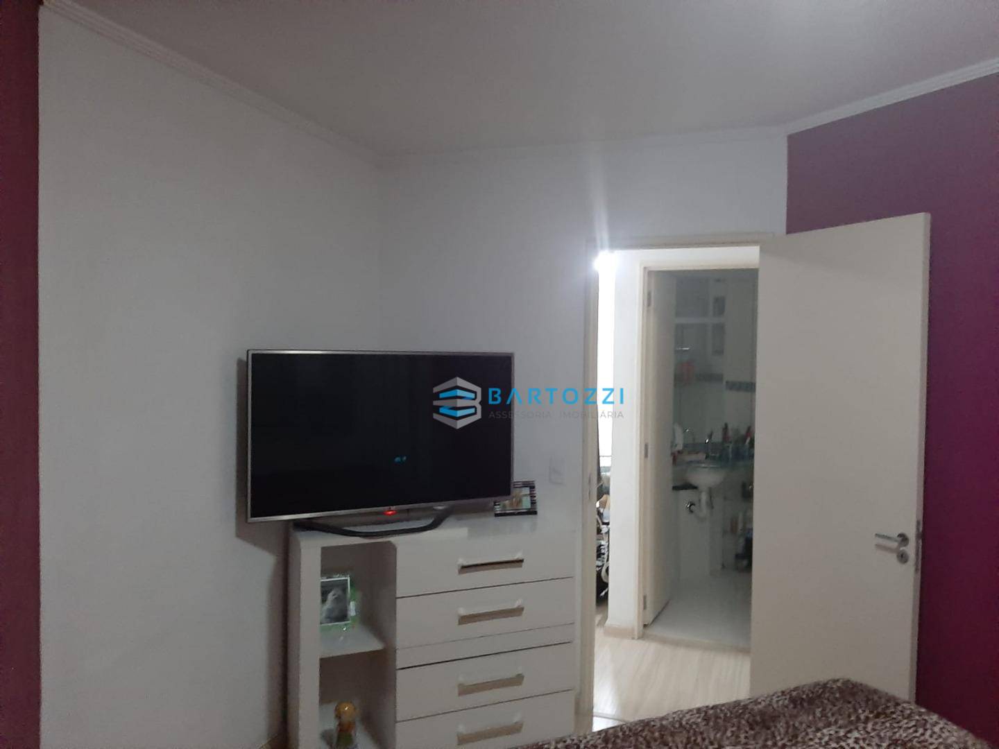 Apartamento à venda com 2 quartos, 49m² - Foto 18