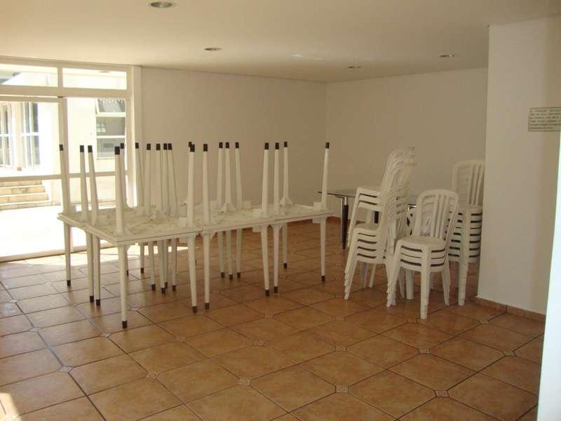 Apartamento à venda com 3 quartos, 123m² - Foto 11