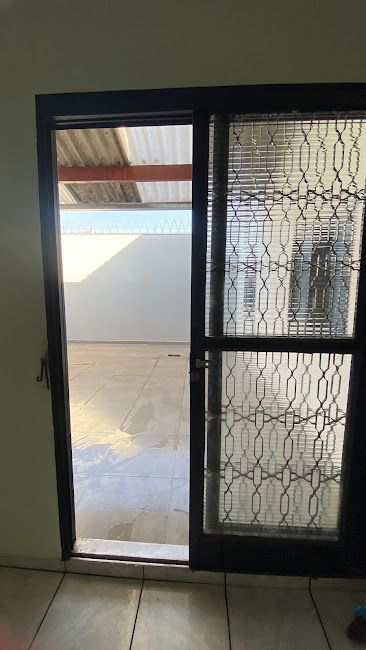 Casa para alugar com 2 quartos, 140m² - Foto 22