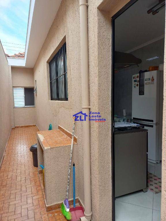 Casa à venda com 3 quartos, 130m² - Foto 11