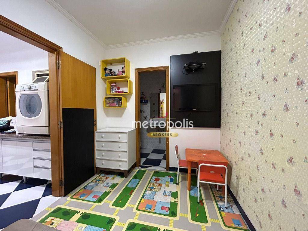 Sobrado à venda com 3 quartos, 349m² - Foto 11