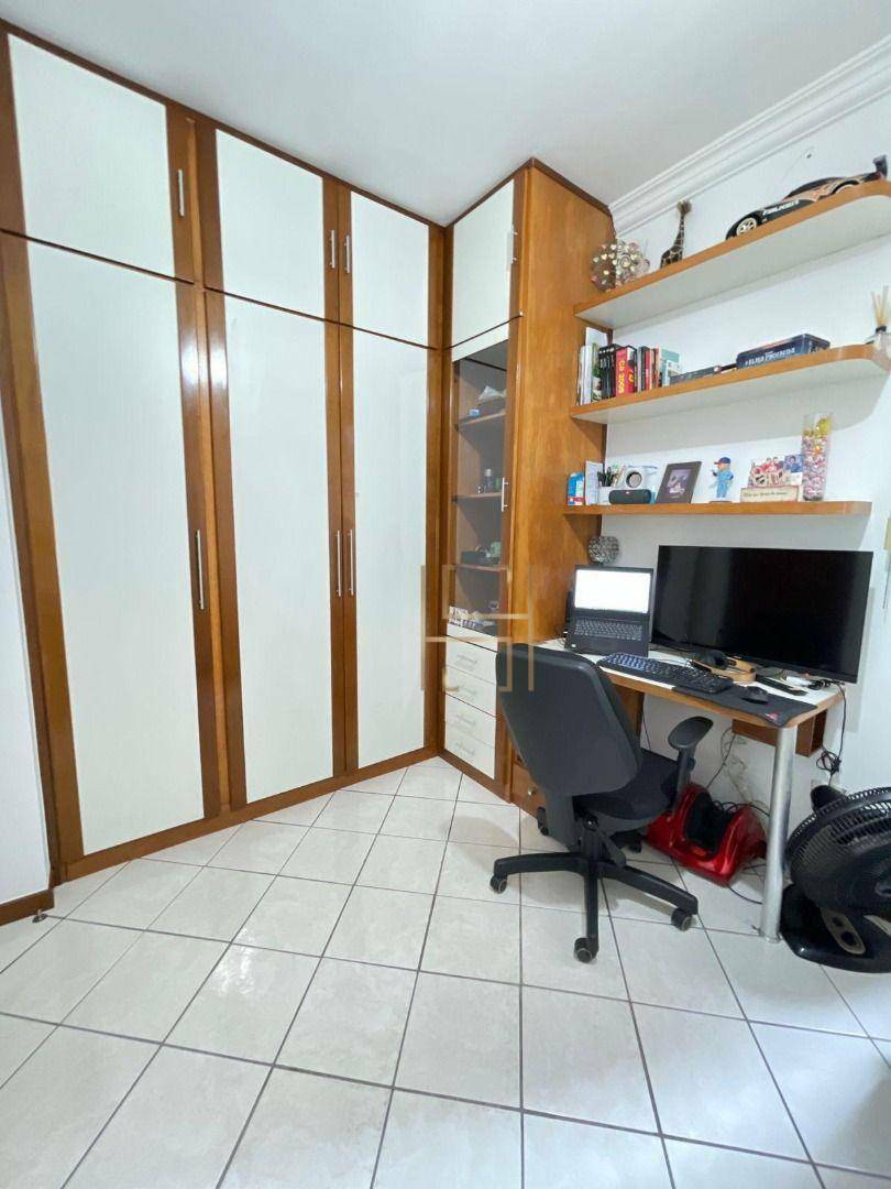 Apartamento à venda com 3 quartos, 110m² - Foto 13