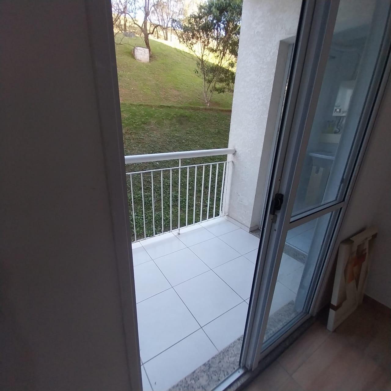 Apartamento à venda com 2 quartos, 56m² - Foto 4