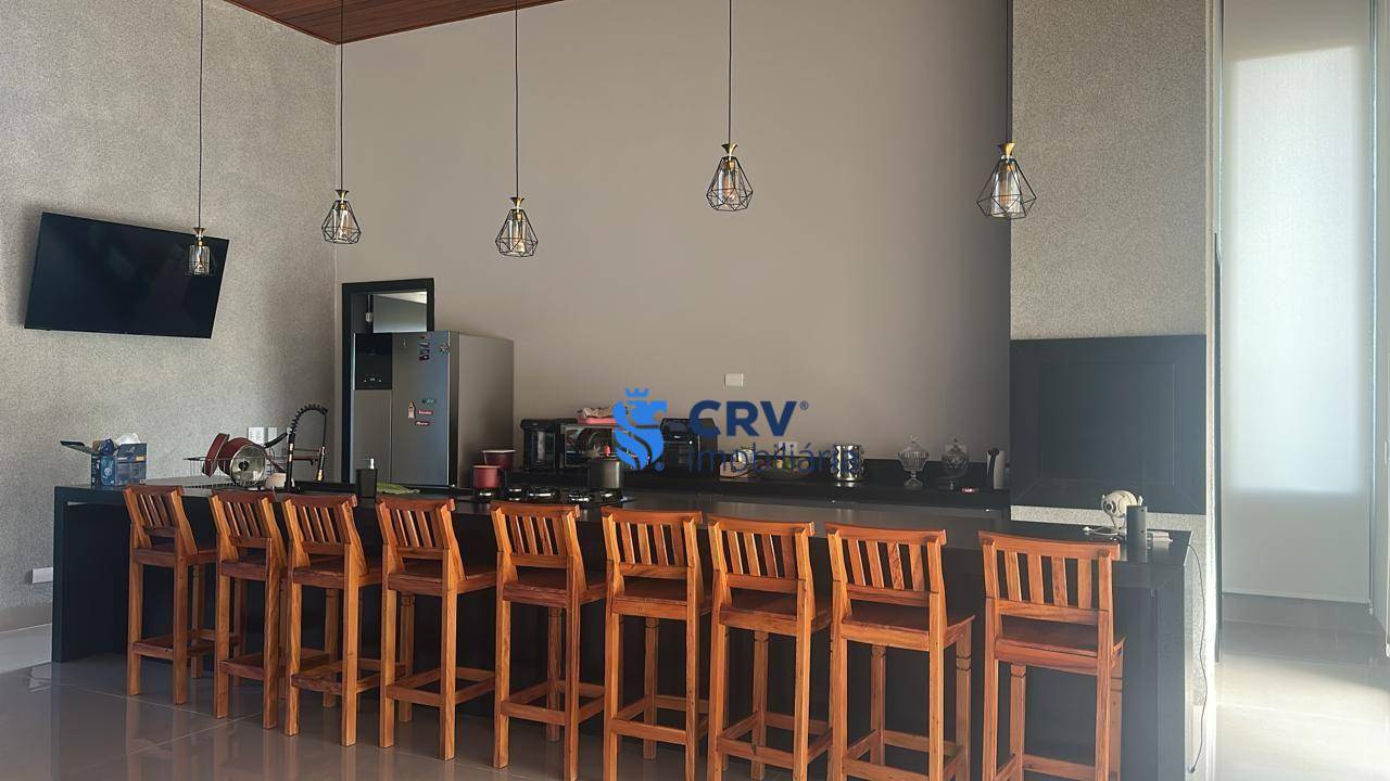 Casa de Condomínio para alugar com 4 quartos, 238m² - Foto 9
