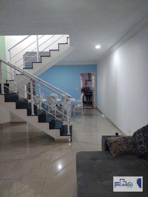 Sobrado à venda com 3 quartos, 125m² - Foto 1