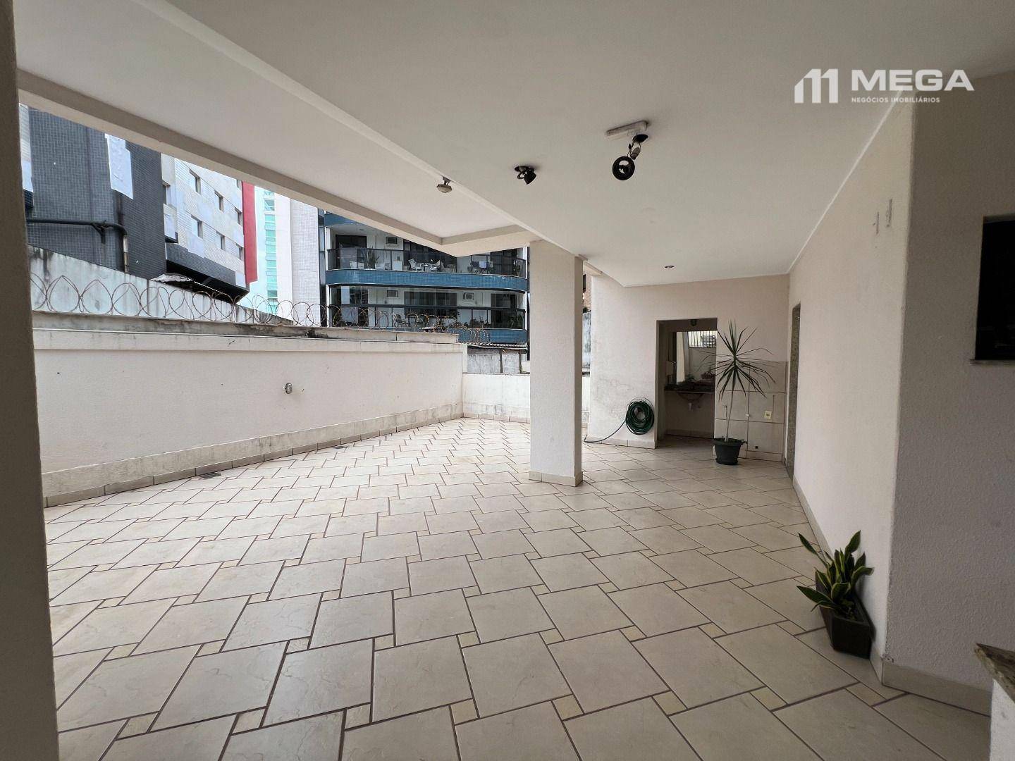 Apartamento à venda com 4 quartos, 200m² - Foto 25