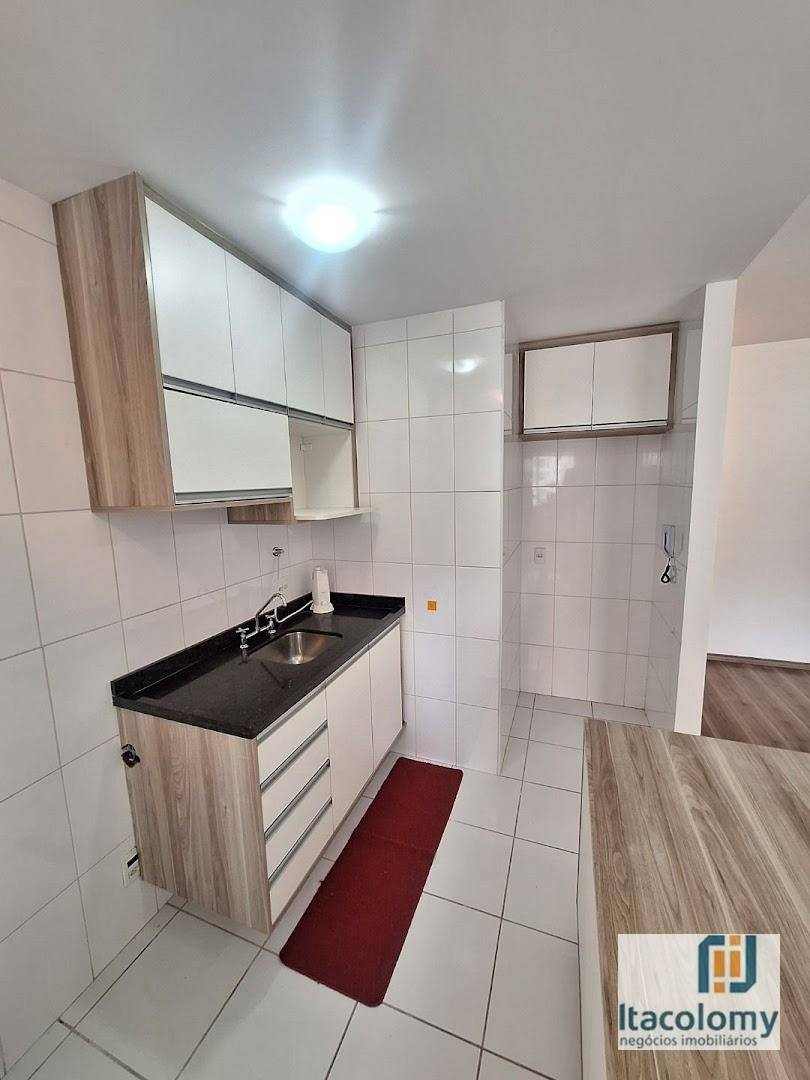 Apartamento para alugar com 1 quarto, 63m² - Foto 4