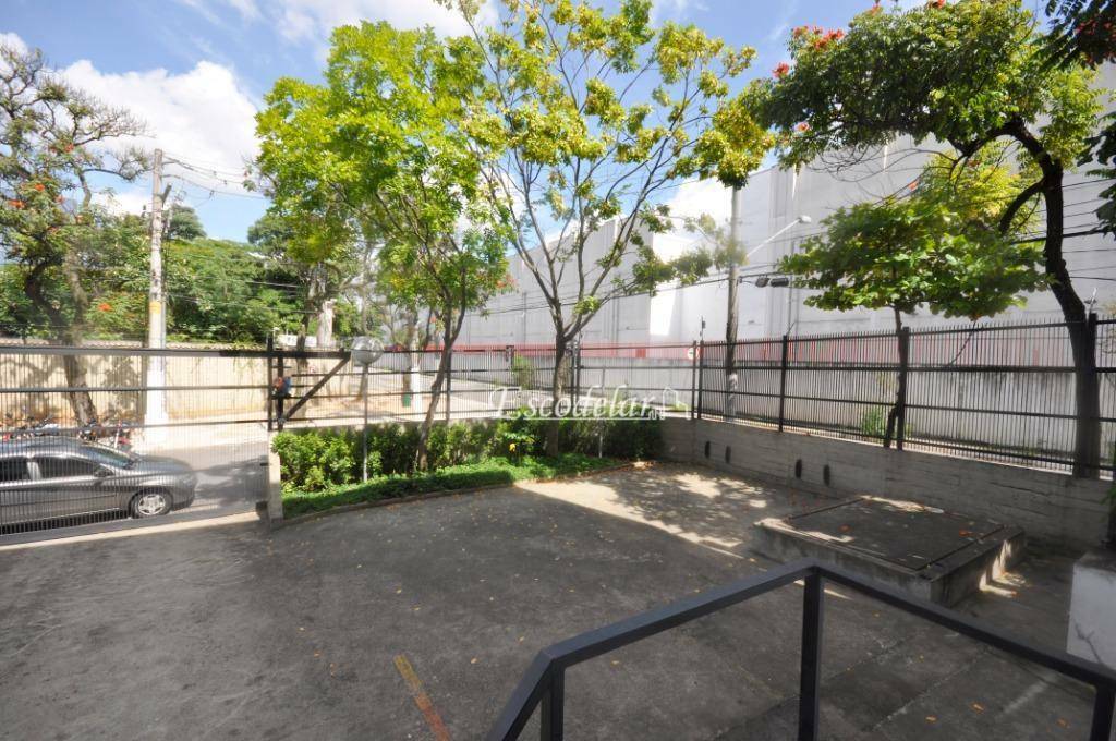 Prédio Inteiro para alugar, 1970m² - Foto 17