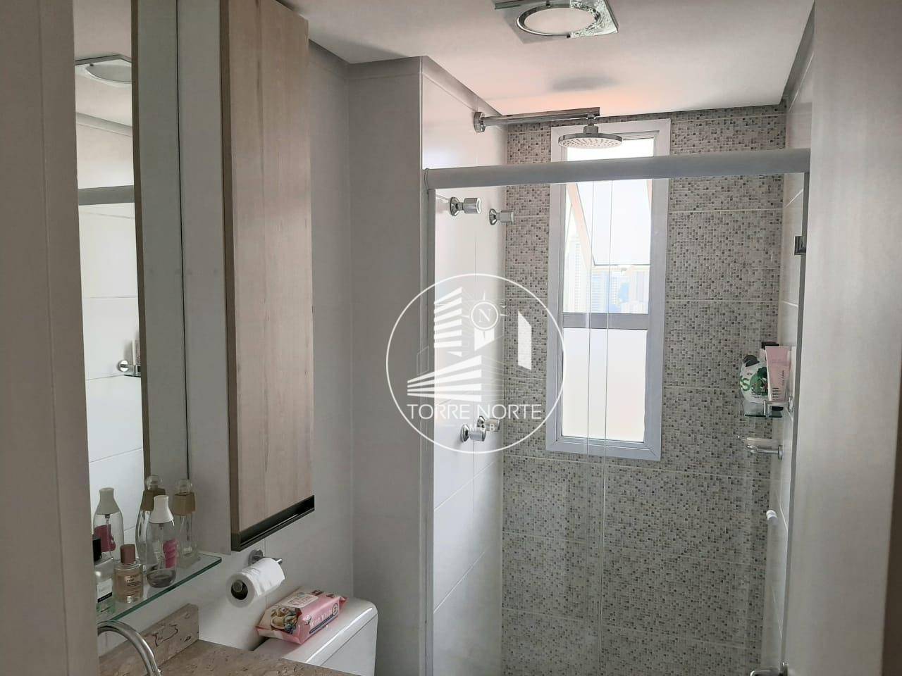 Apartamento à venda com 2 quartos, 63m² - Foto 3