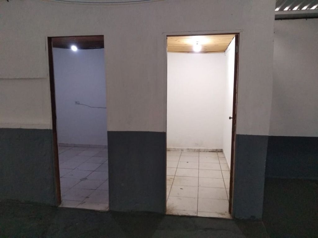 Loja-Salão para alugar, 300m² - Foto 11