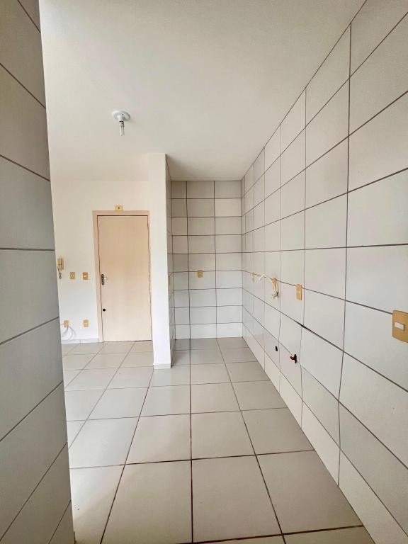 Apartamento à venda com 1 quarto, 42m² - Foto 5