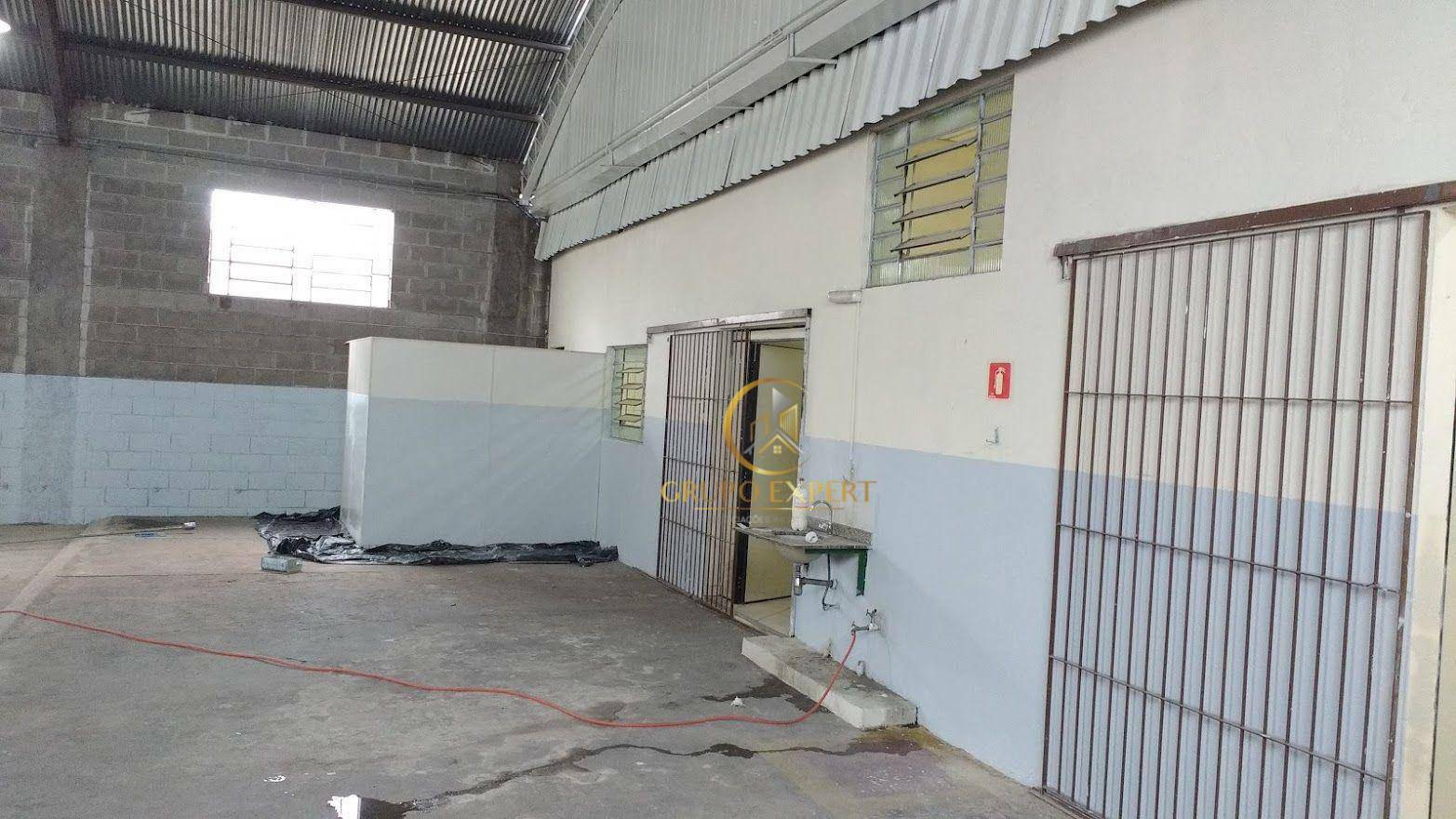 Depósito-Galpão-Armazém para alugar, 750m² - Foto 17