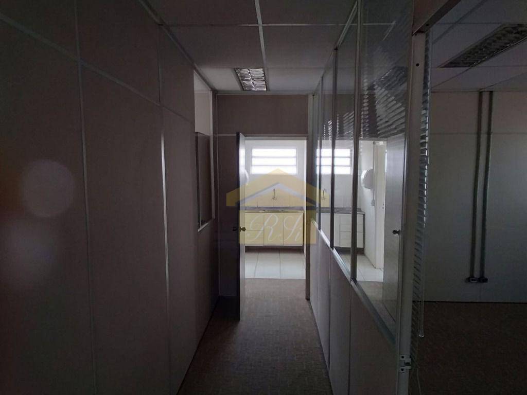 Prédio Inteiro para alugar, 700m² - Foto 23