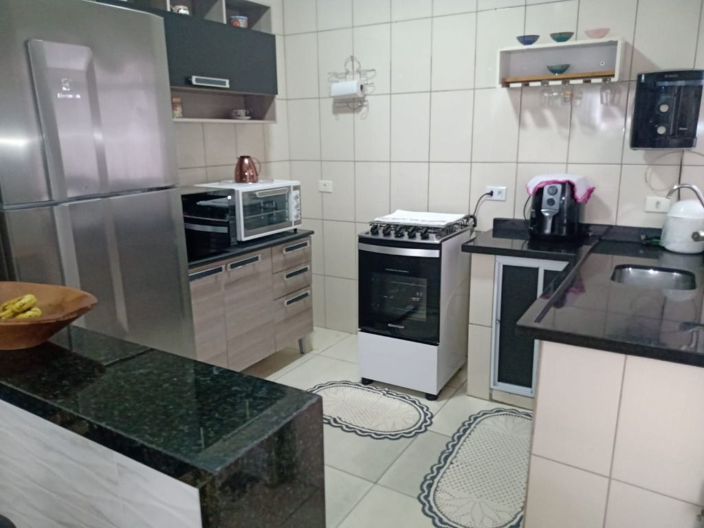 Casa à venda com 3 quartos, 100m² - Foto 5