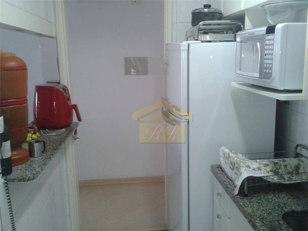 Apartamento à venda com 2 quartos, 49m² - Foto 5