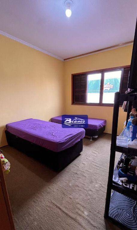 Sobrado à venda com 3 quartos, 299m² - Foto 15