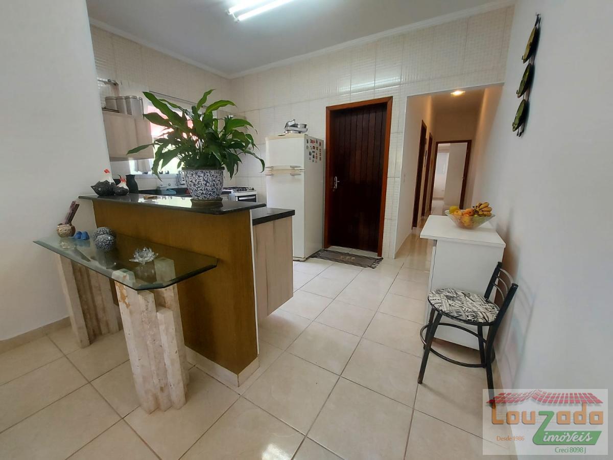 Casa à venda com 2 quartos, 150m² - Foto 5