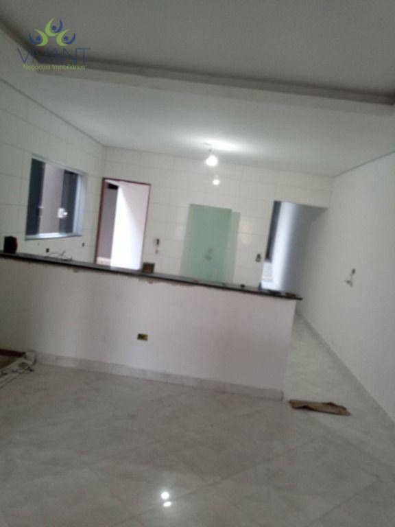 Casa à venda com 3 quartos, 150m² - Foto 2