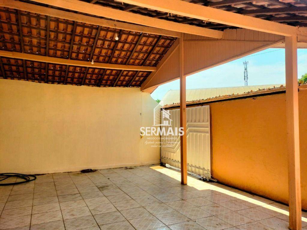 Casa à venda com 3 quartos, 250m² - Foto 17