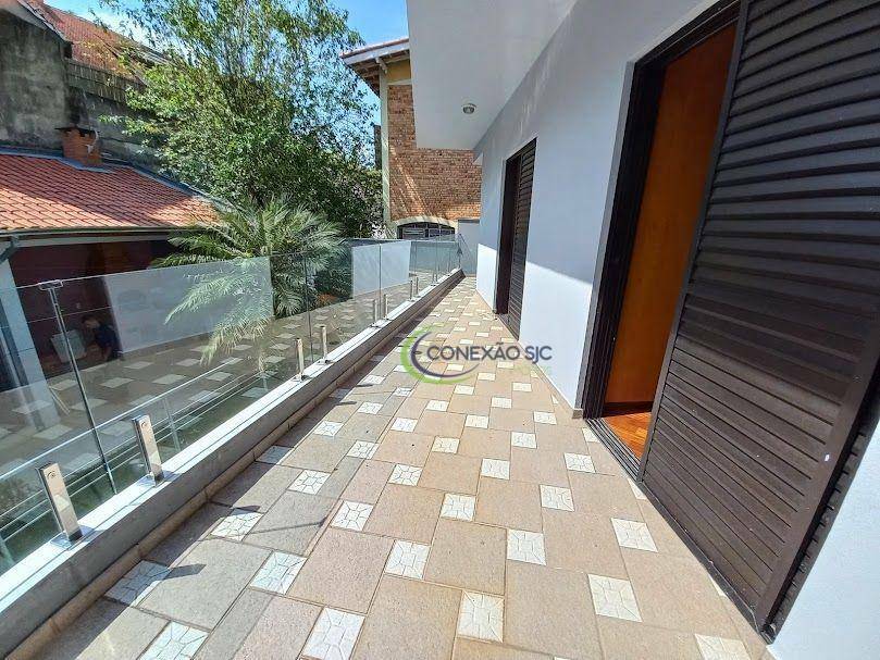 Sobrado à venda e aluguel com 4 quartos, 270m² - Foto 23
