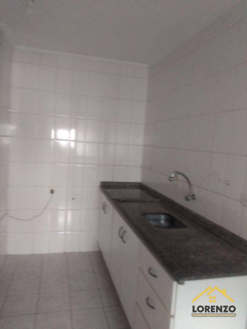 Apartamento à venda com 3 quartos, 70m² - Foto 12