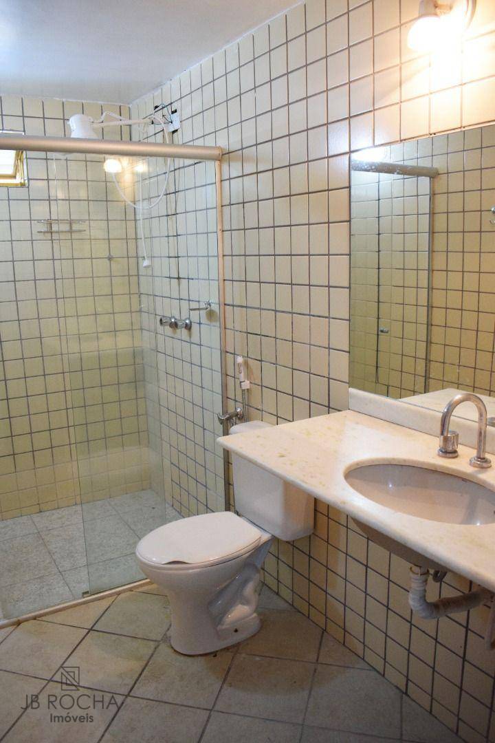 Casa de Condomínio para alugar com 3 quartos, 144m² - Foto 13