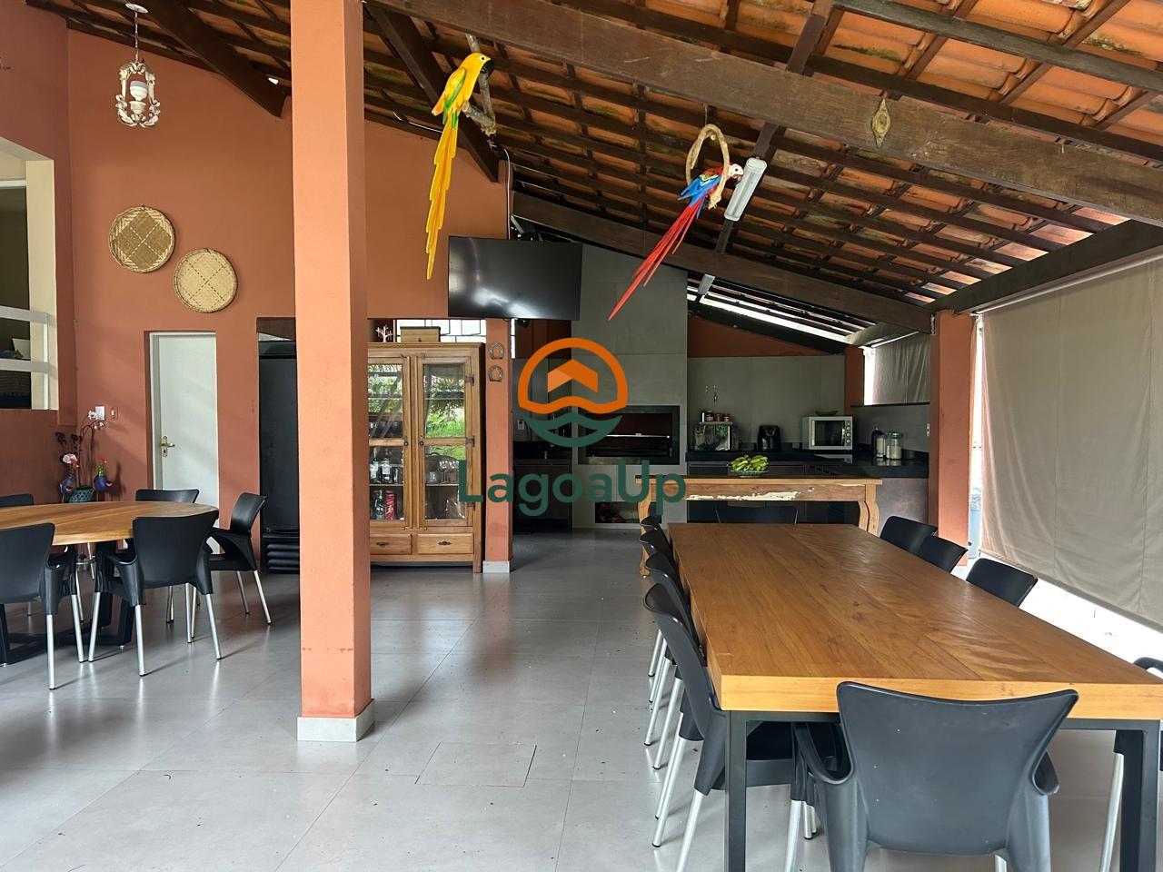 Casa à venda com 11 quartos, 700m² - Foto 3