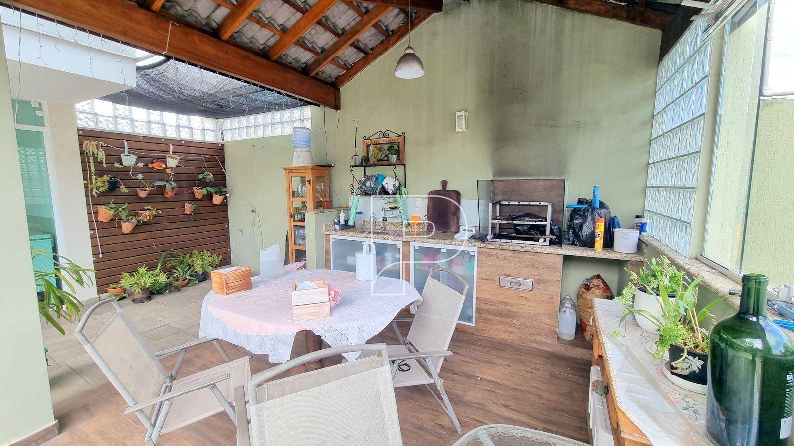 Casa de Condomínio à venda com 4 quartos, 450m² - Foto 26