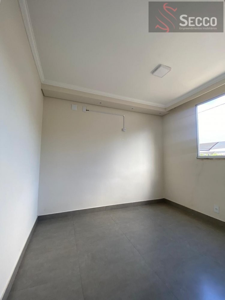 Apartamento para alugar com 2 quartos, 1050m² - Foto 7