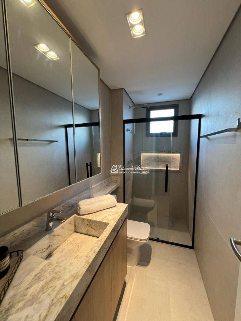 Apartamento à venda com 3 quartos, 150m² - Foto 16