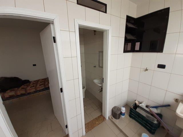 Casa à venda com 4 quartos, 350m² - Foto 8