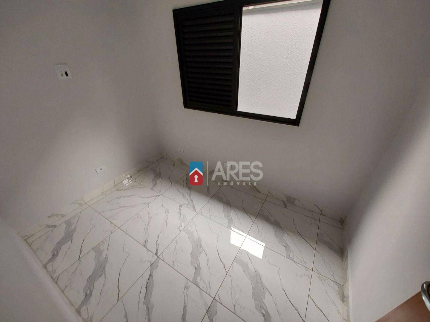 Casa à venda com 3 quartos, 125m² - Foto 11