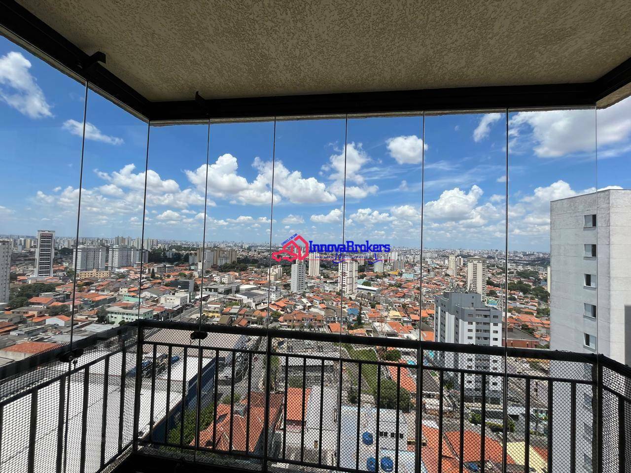 Apartamento à venda com 3 quartos, 76m² - Foto 2
