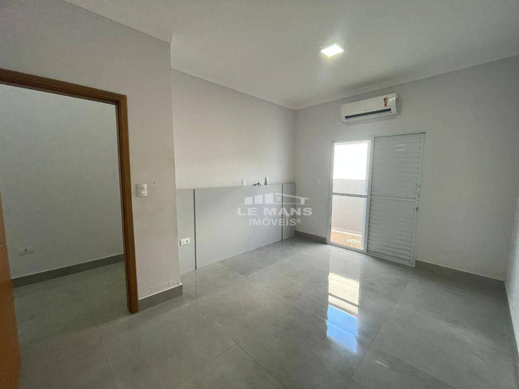 Casa de Condomínio para alugar com 3 quartos, 178m² - Foto 19