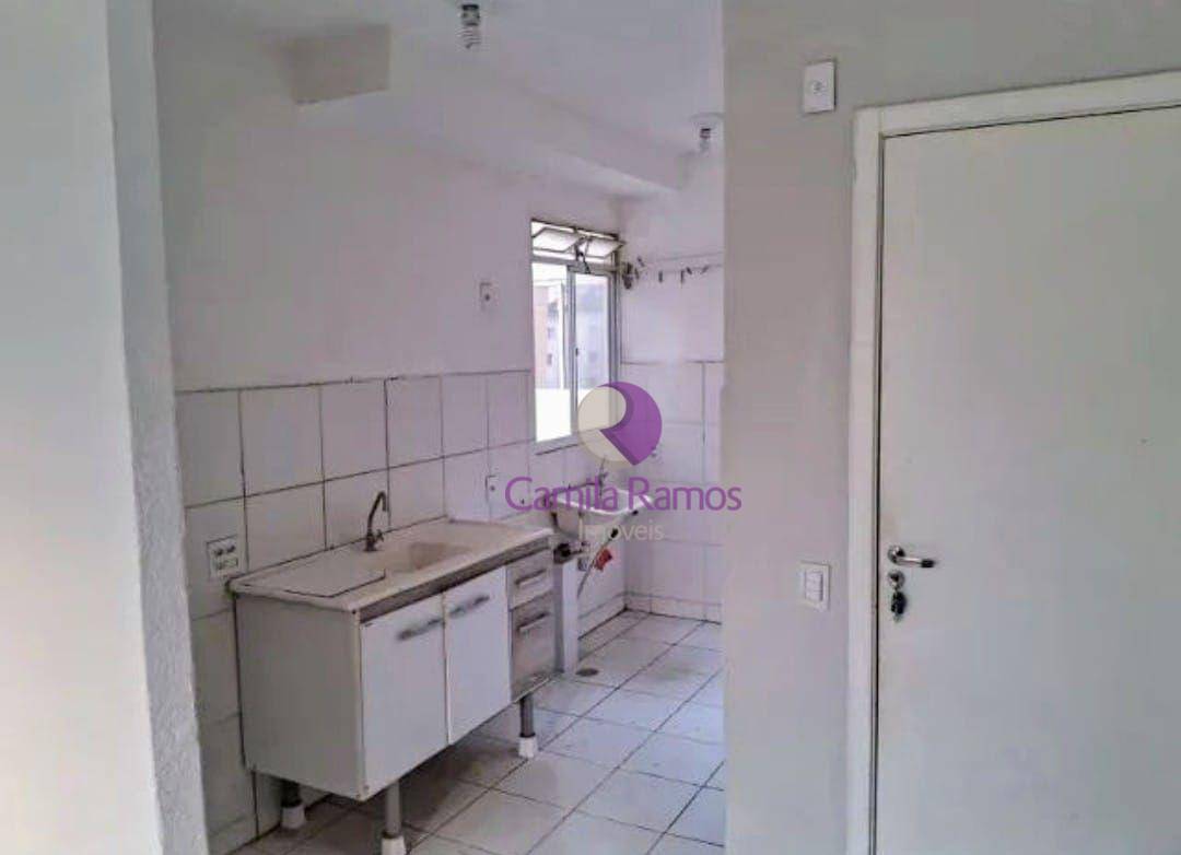 Apartamento à venda com 2 quartos, 42m² - Foto 3