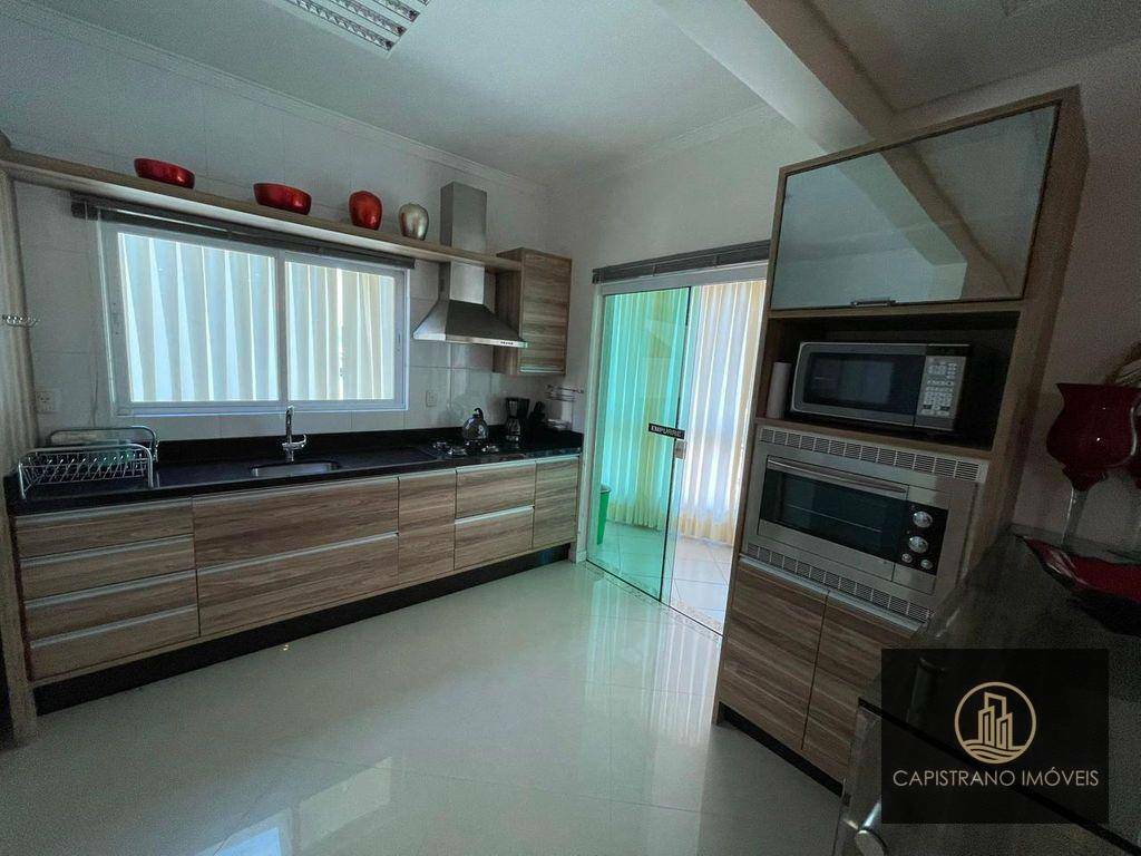 Apartamento à venda com 3 quartos, 143m² - Foto 17