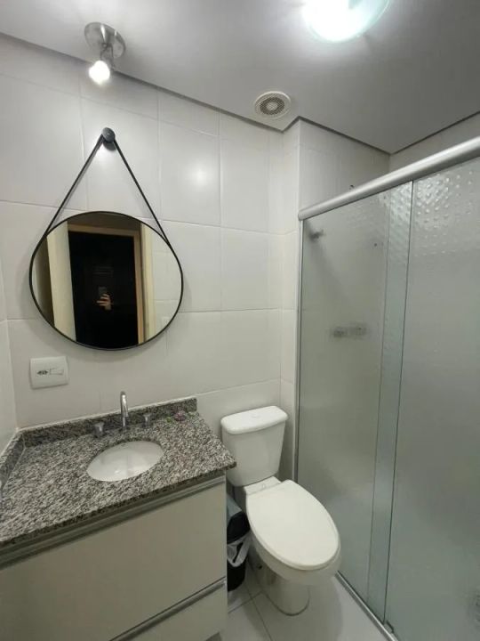 Apartamento à venda com 2 quartos, 62m² - Foto 2