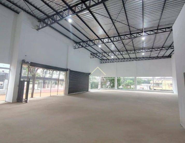 Loja-Salão para alugar, 396m² - Foto 2