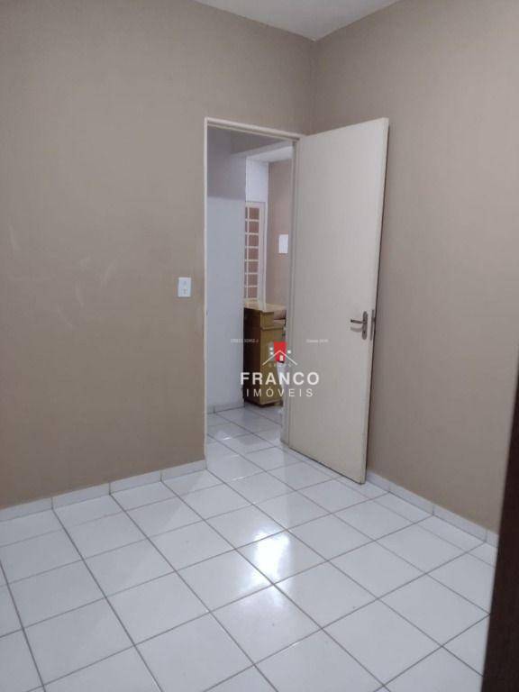 Casa à venda com 2 quartos, 85m² - Foto 19